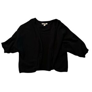 Women’s short sleeve woman within black cardigan